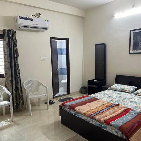 Samadhan Home Stay Jabalpur Ngoại thất bức ảnh
