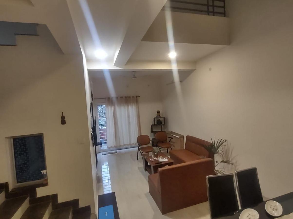 Samadhan Home Stay Jabalpur Ngoại thất bức ảnh